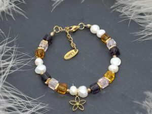 Bracelet cubes cristal et perles d'eau douce