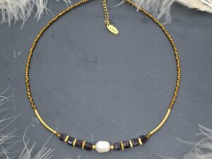 Collier Grenat et Perle d'Eau Douce