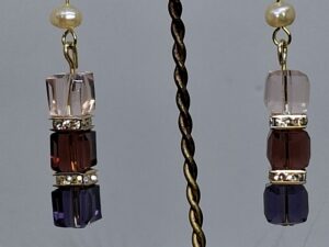 Boucles d'Oreilles Trio de Cubes de Cristal